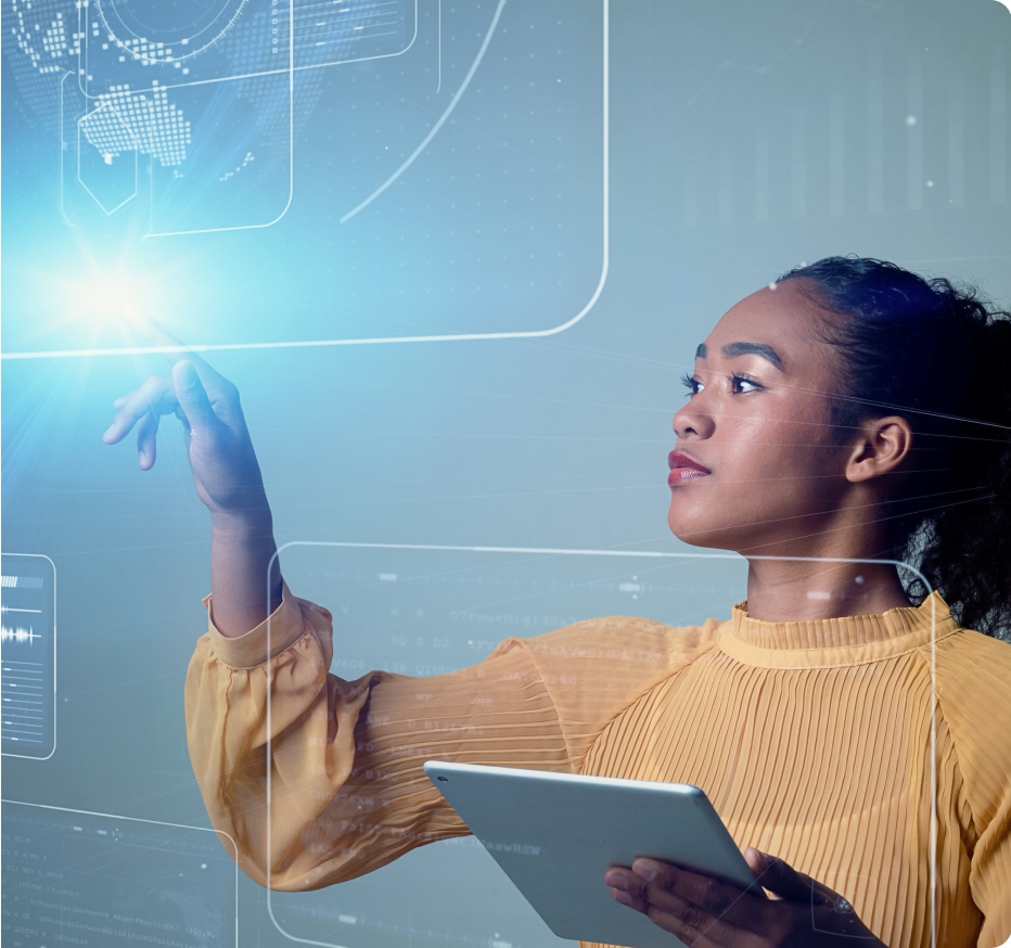Une femme utilise une plateforme de visualisation des données pour interpréter les données des capteurs IdO et prendre des décisions pour améliorer la qualité des produits et la prestation des services.